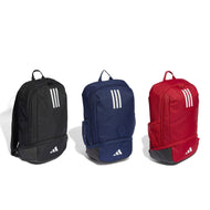 Adidas bakpokar 3 litir